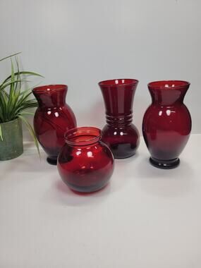 Anchor Hocking Royal Ruby Red Glass Vases Vintage Ivy Ball Rose Bowl Set of 4